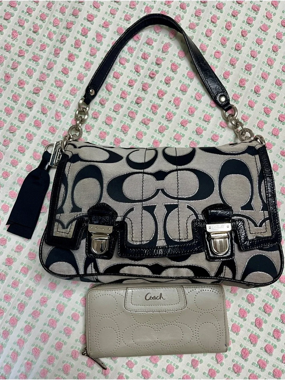 Vintage Y2K Coach SET: Signature Canvas Shoulder Bag and Silver Wallet